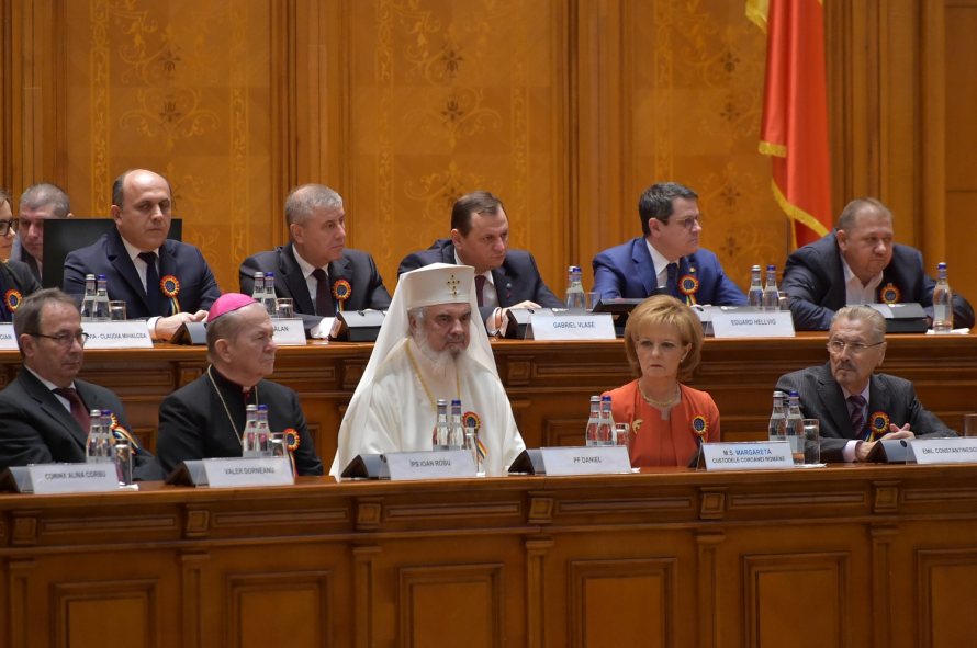 Автокефалію ПЦУ можуть визнати Румунська і Сербська православні Церкви